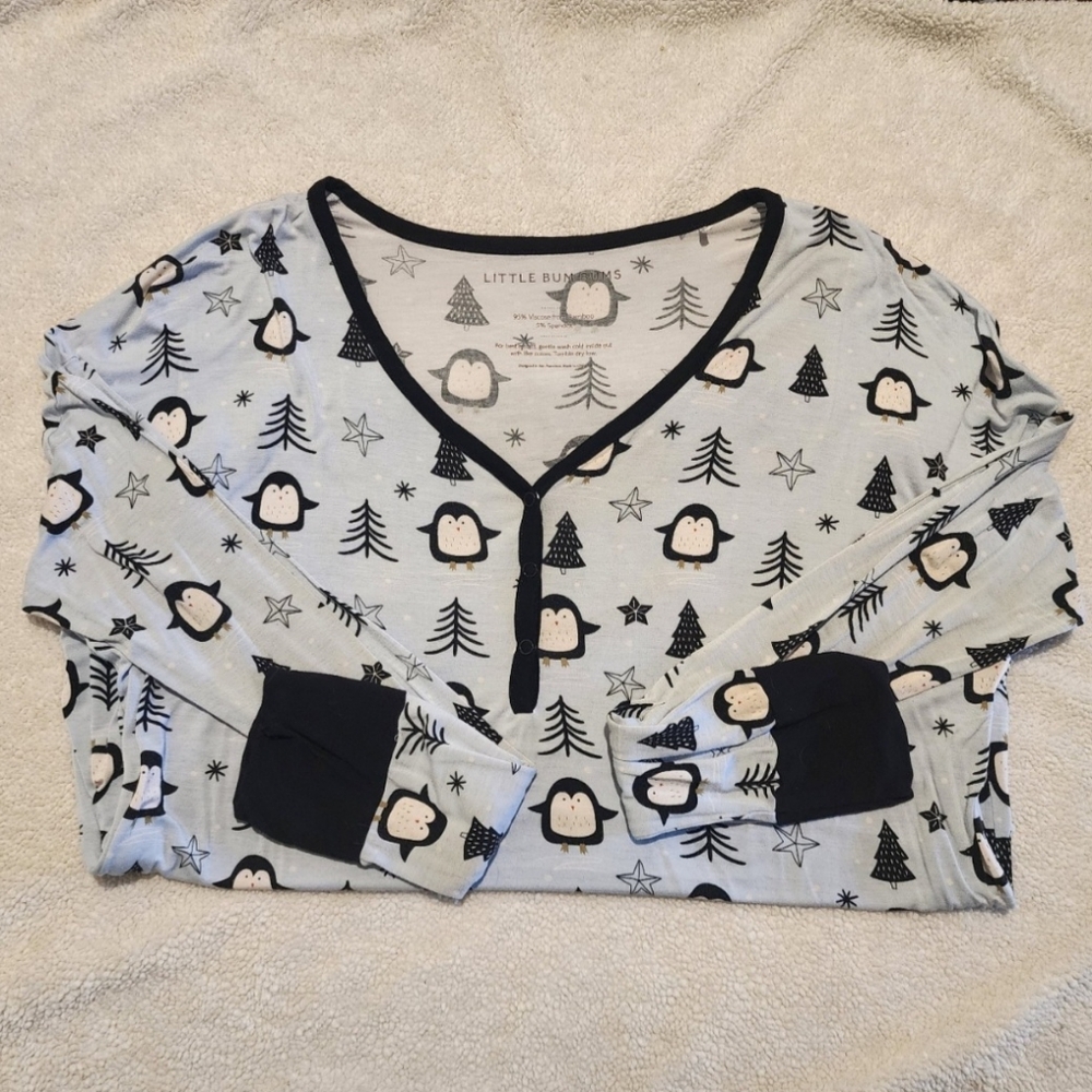 Little Bum Bums|Bums & Rose's Ice Ice Baby Womens Top Size XL